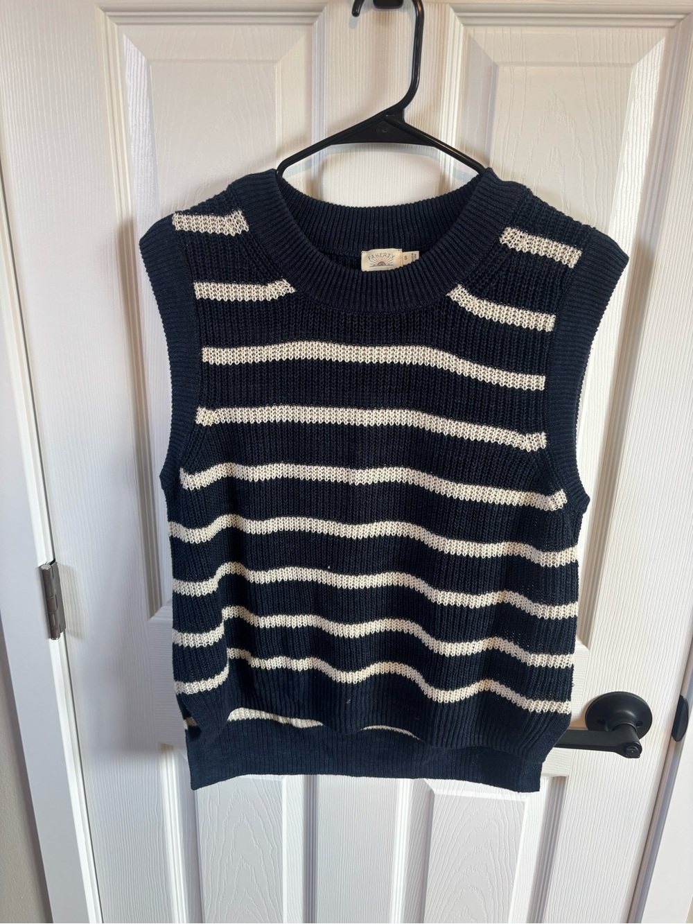 Faherty Navy and White Striped Knit Crewneck Sweater Vest